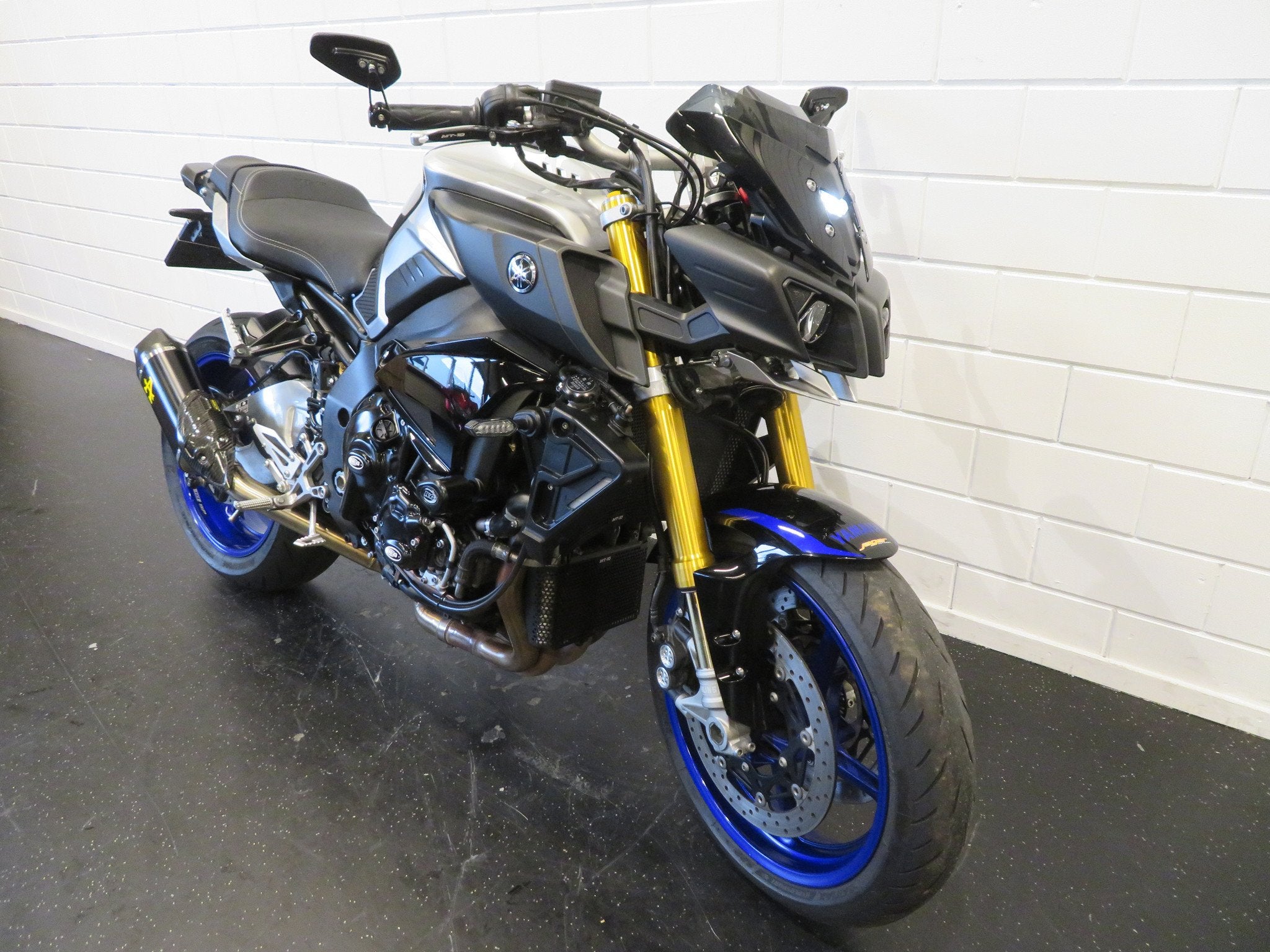 Yamaha MT 10 SP MT10 SUPER FRAAI! ARROW (bj 2017), Motoren, Motoren | Yamaha, Bedrijf, Naked bike