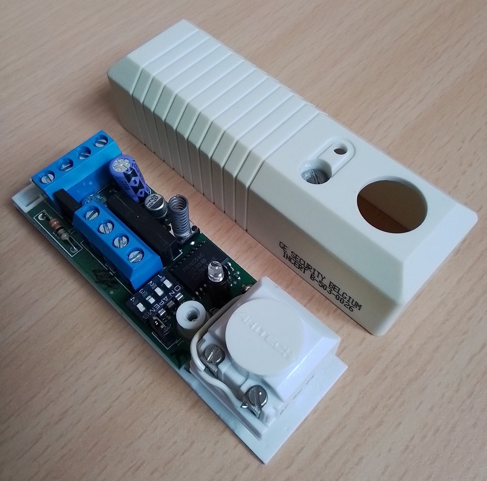 Aritech Tril sensor, Ophalen, Zo goed als nieuw