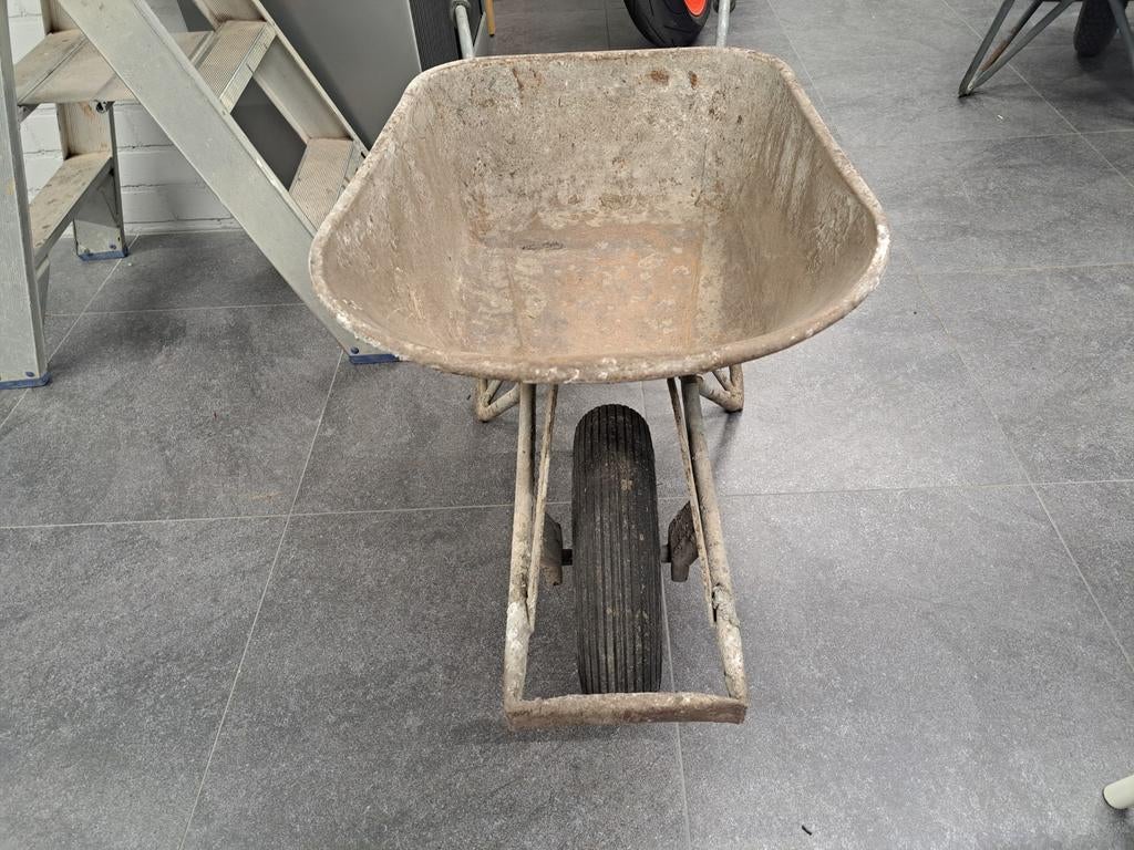 Matador kruiwagen , steenkruiwagen 2stuks, Tuin en Terras, Kruiwagens, Handmatig, Gebruikt, Eenwielig, Matador