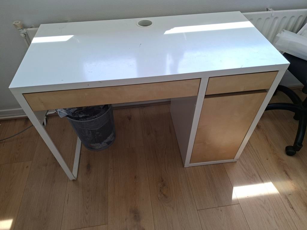 Gratis af te halen: klein bureau, Ophalen, Gebruikt