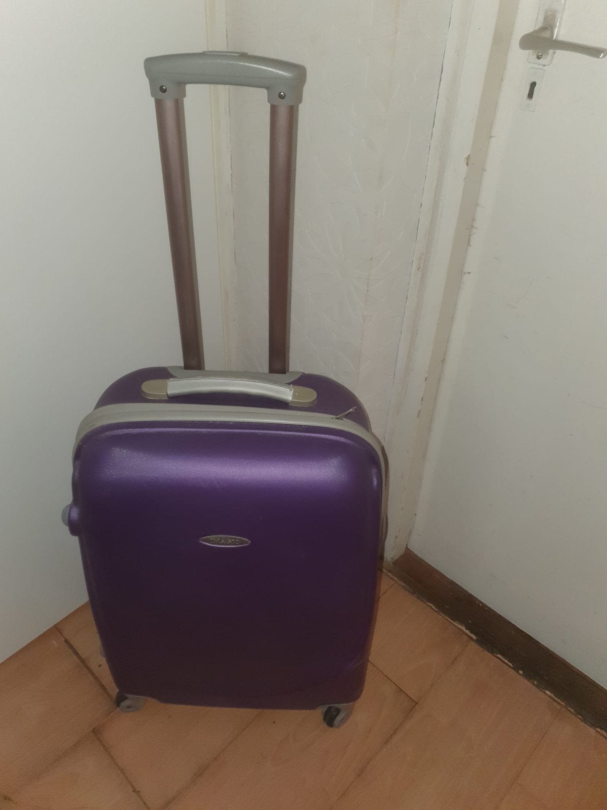 Reis koffer trolley, Sieraden, Tassen en Uiterlijk, Koffers, Ophalen of Verzenden, Zo goed als nieuw, Hard kunststof