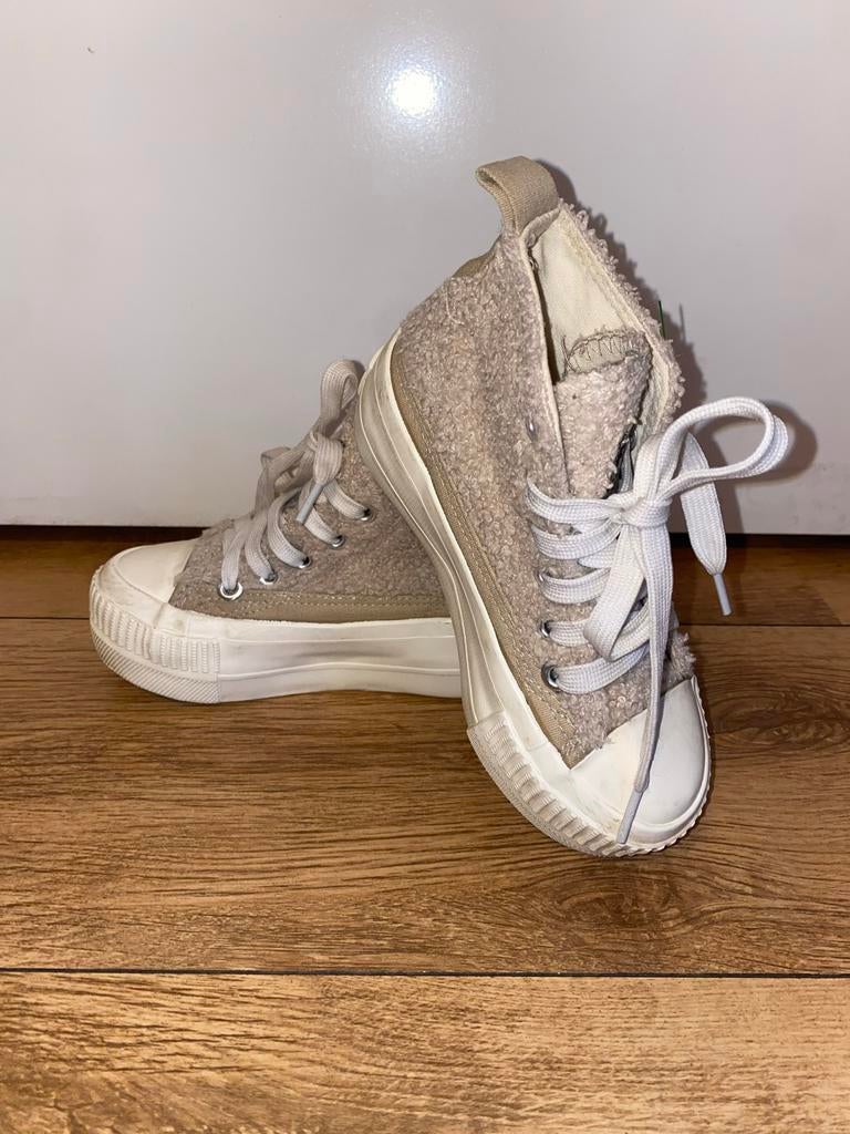 Gympen maat 28 van British Knights, Gebruikt, Meisje, Schoenen, Ophalen of Verzenden