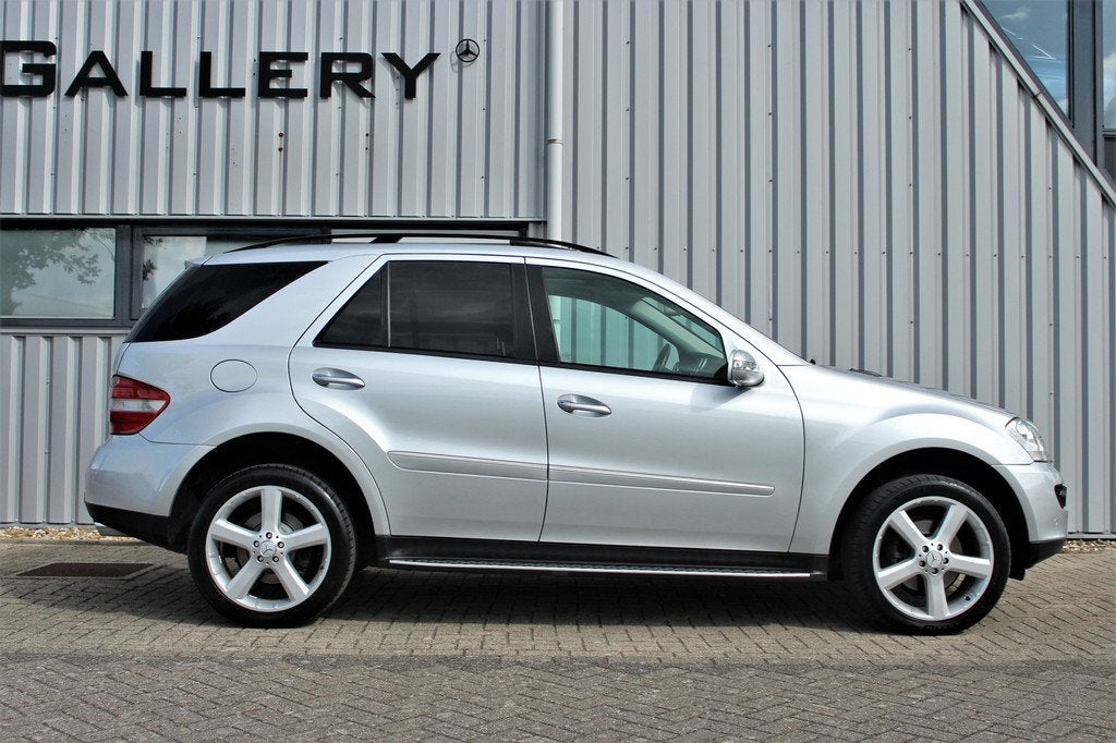Mercedes-Benz M-Klasse ML 280 CDI Youngtimer BTW auto, Auto's, Automaat, Gebruikt, Zwart, 255 €/maand
