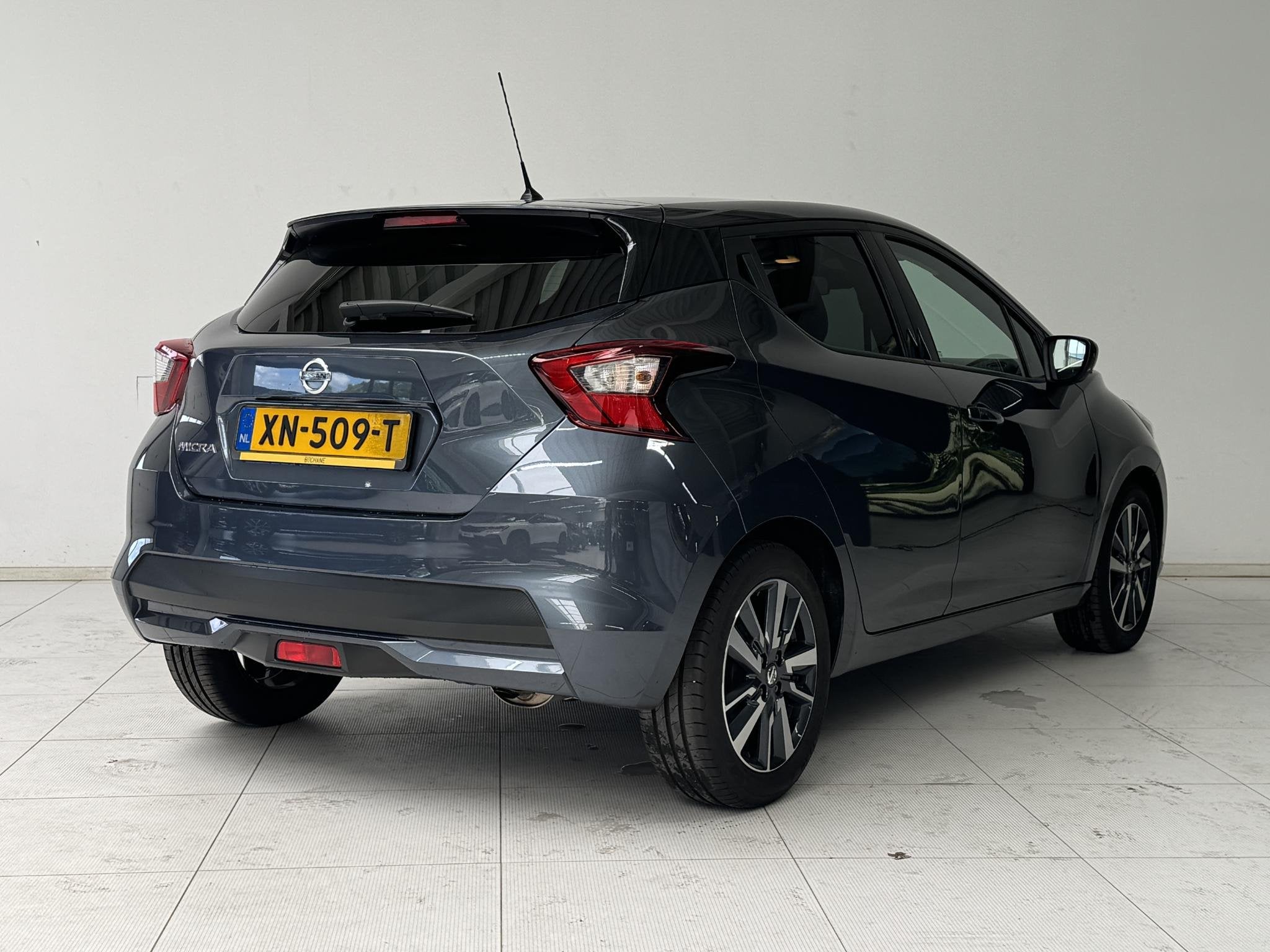 Nissan Micra 0.9 IG-T N-Connecta | Navigatie | Climate Contr, Auto's, Voorwielaandrijving, 898 cc, Stof, Gebruikt