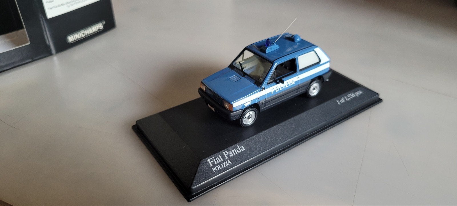 Minichamps 1980 Fiat Panda Polizia, Ophalen of Verzenden, Zo goed als nieuw, Auto, MiniChamps