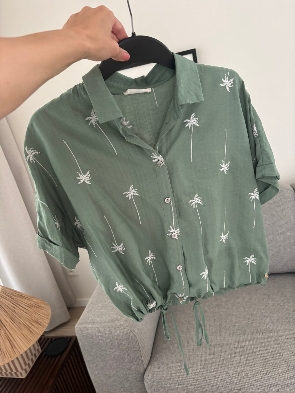 Groen blousje met palmboompjes Cotton Club, Ophalen of Verzenden, Zo goed als nieuw, Groen