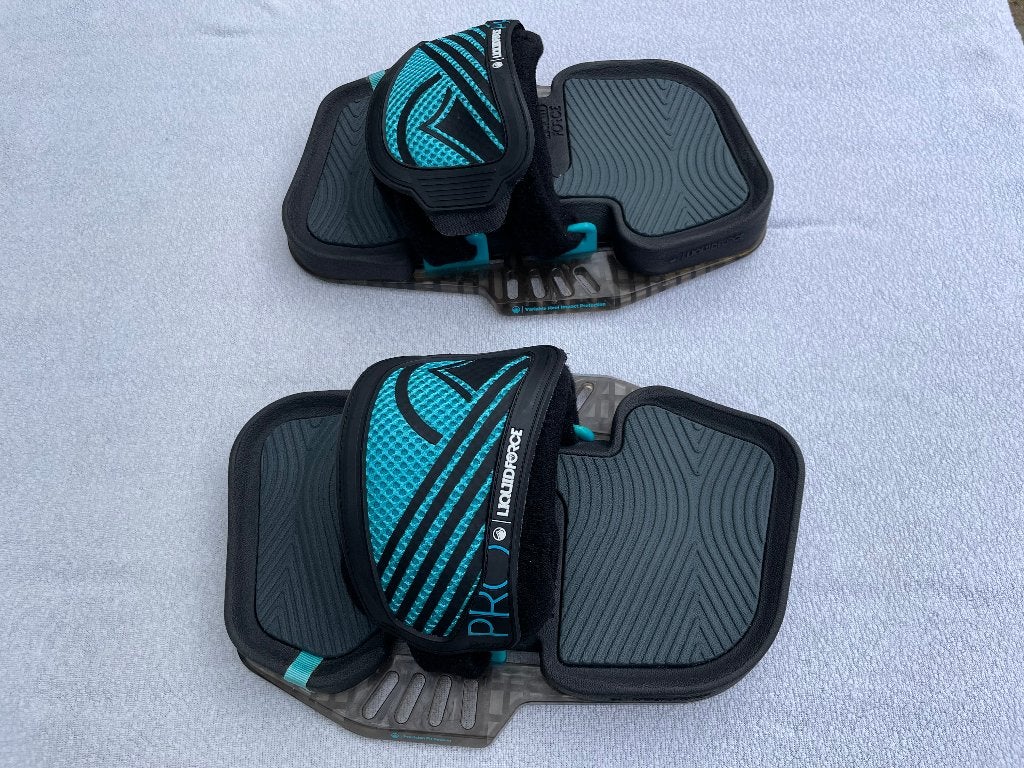 Kitesurf bindingen Liquid Force Pro 2018 maat S/M, Watersport en Boten, Kitesurfen, Geen board, Binding, Ophalen of Verzenden