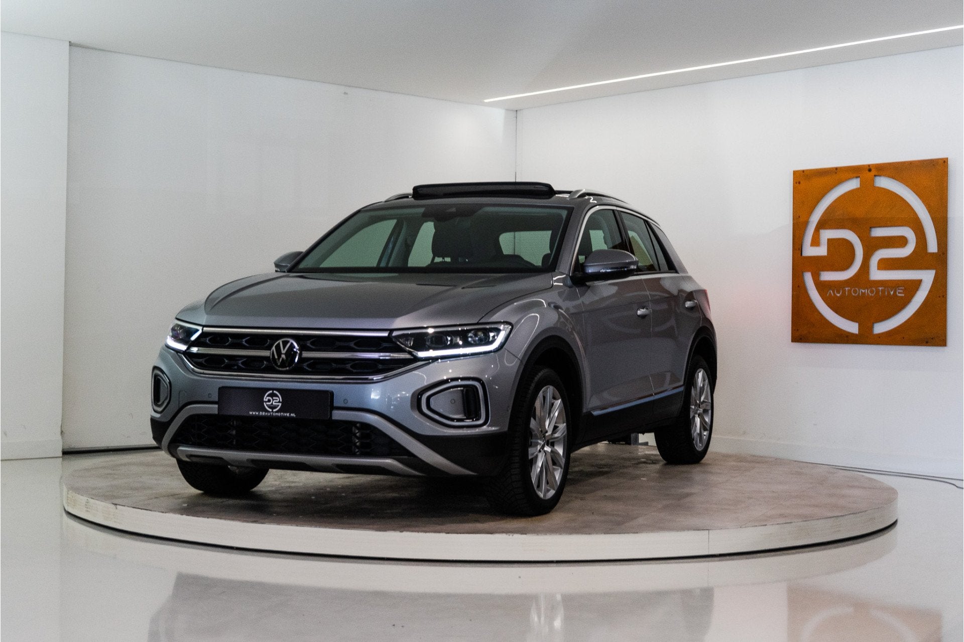 Volkswagen T-Roc 1.5 TSI Style 150PK Facelift | Pano | LED |, 12 maanden, Stof, 4 cilinders, Bedrijf