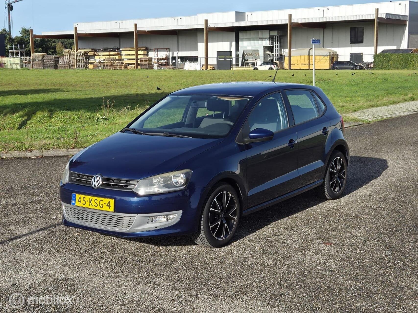 Volkswagen Polo 1.4-16V Nieuwe apk / Airco / Cruise / 5 deur, Auto's, Voorwielaandrijving, 86 pk, 4 cilinders, Verwarmde buitenspiegels