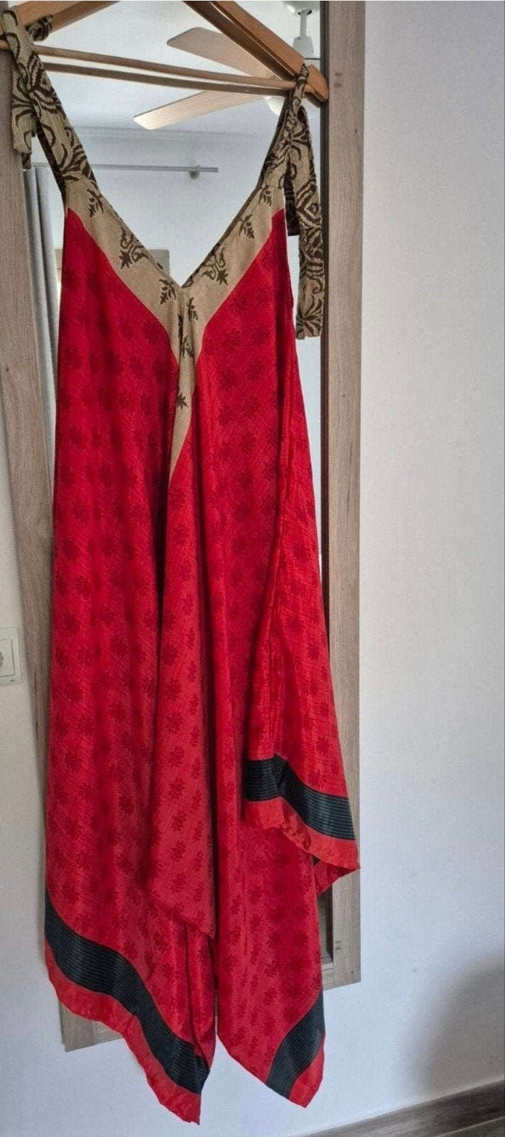 Splinternieuwe one size rode kimono/wikkeljurk, Ophalen of Verzenden, Nieuw, Maat 42/44 (L), Rood