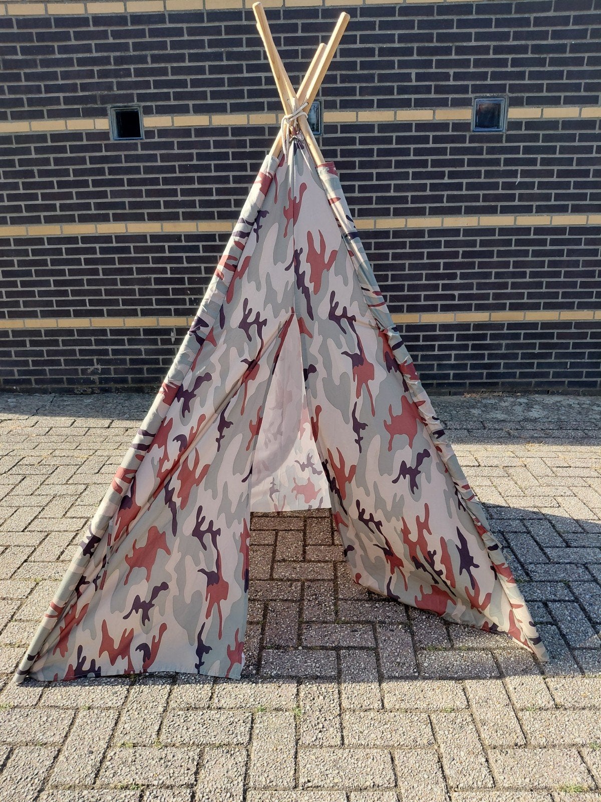 Wigwam Speeltent, Ophalen, Gebruikt, Jongen of Meisje