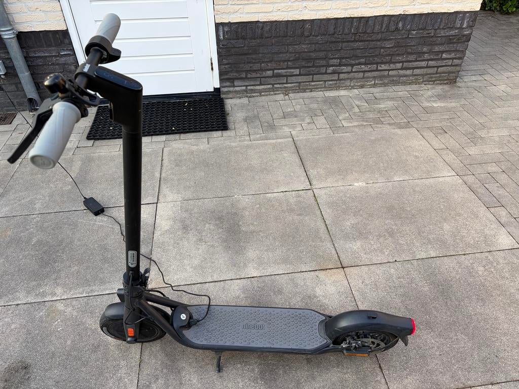 Ninebot elektrische step - Kickscooter F25-E, Ophalen, Gebruikt, Elektrische step (E-scooter)