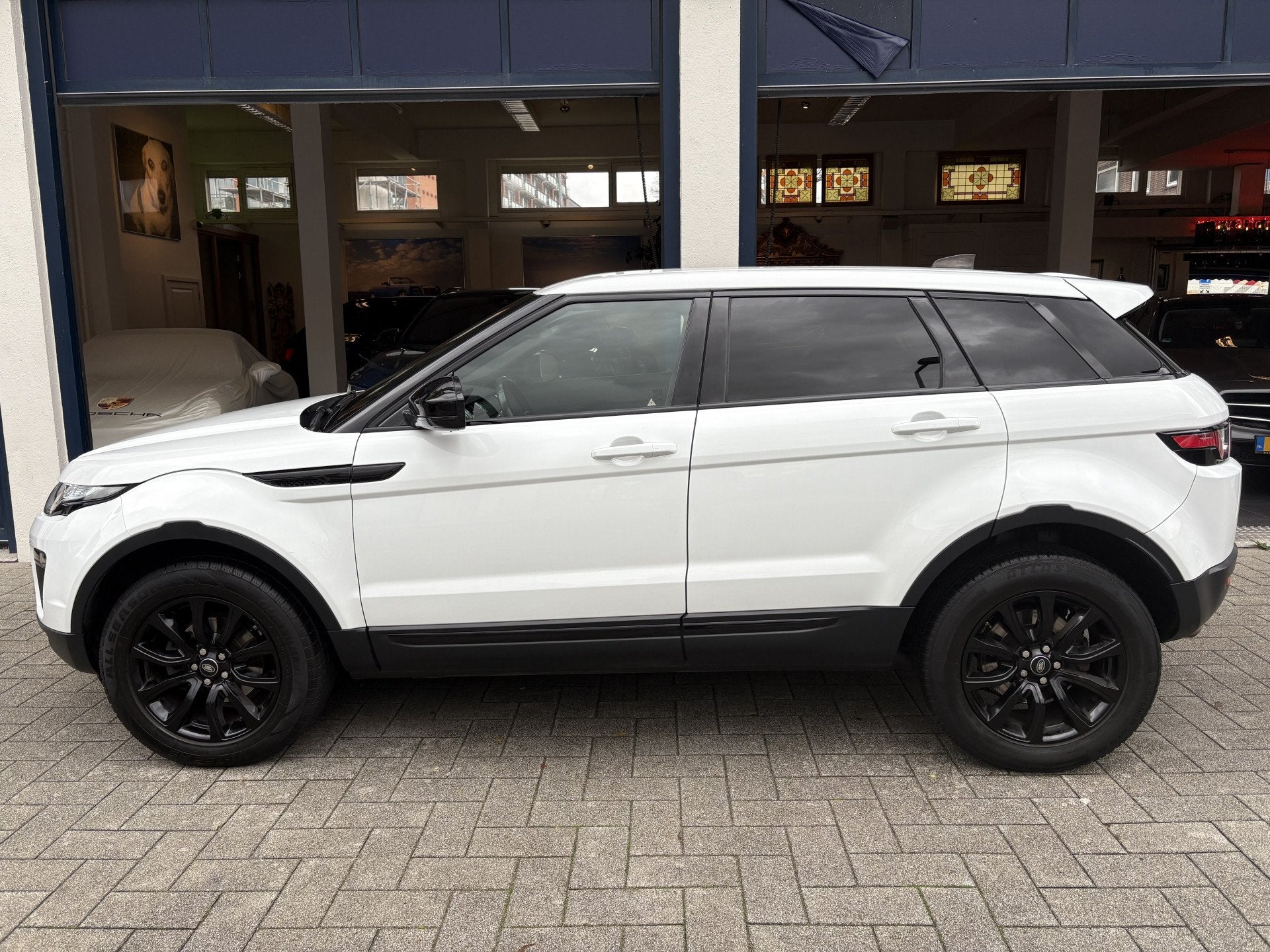 Land Rover Range Rover Evoque 2.0 eD4 NAVI/CAMERA/CLIMATE/CR, Auto's, Land Rover, Voorwielaandrijving, 1998 cc, Gebruikt, Euro 6