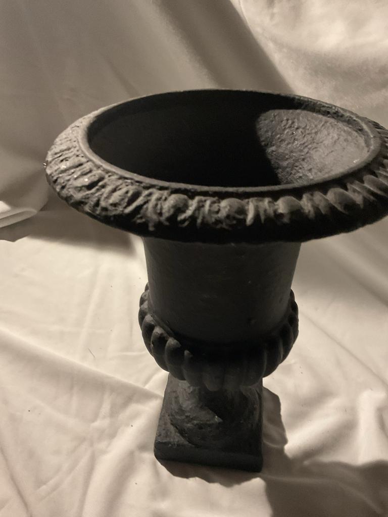 Antieke Franse Gietijzeren Tuinvaas - Klassieke Urn, Antiek en Kunst, Ophalen of Verzenden