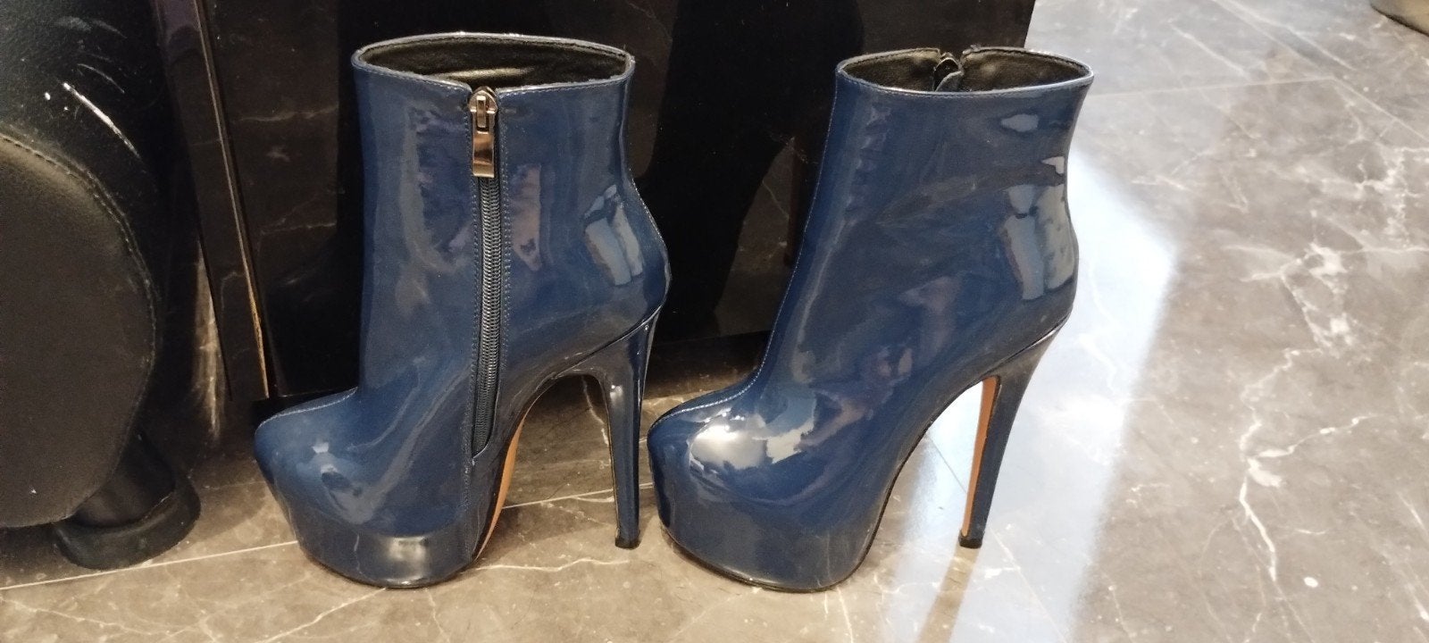 Nieuwe high heels enkellaarsjes met platform - Maat 35, Kleding | Dames, Ophalen of Verzenden