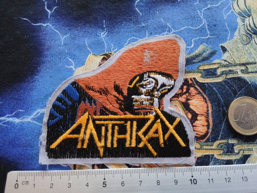 Anthrax zeer zeldzame 1987 shaped patch a85   --8x9 cm metal, Ophalen of Verzenden, Nieuw, Kleding