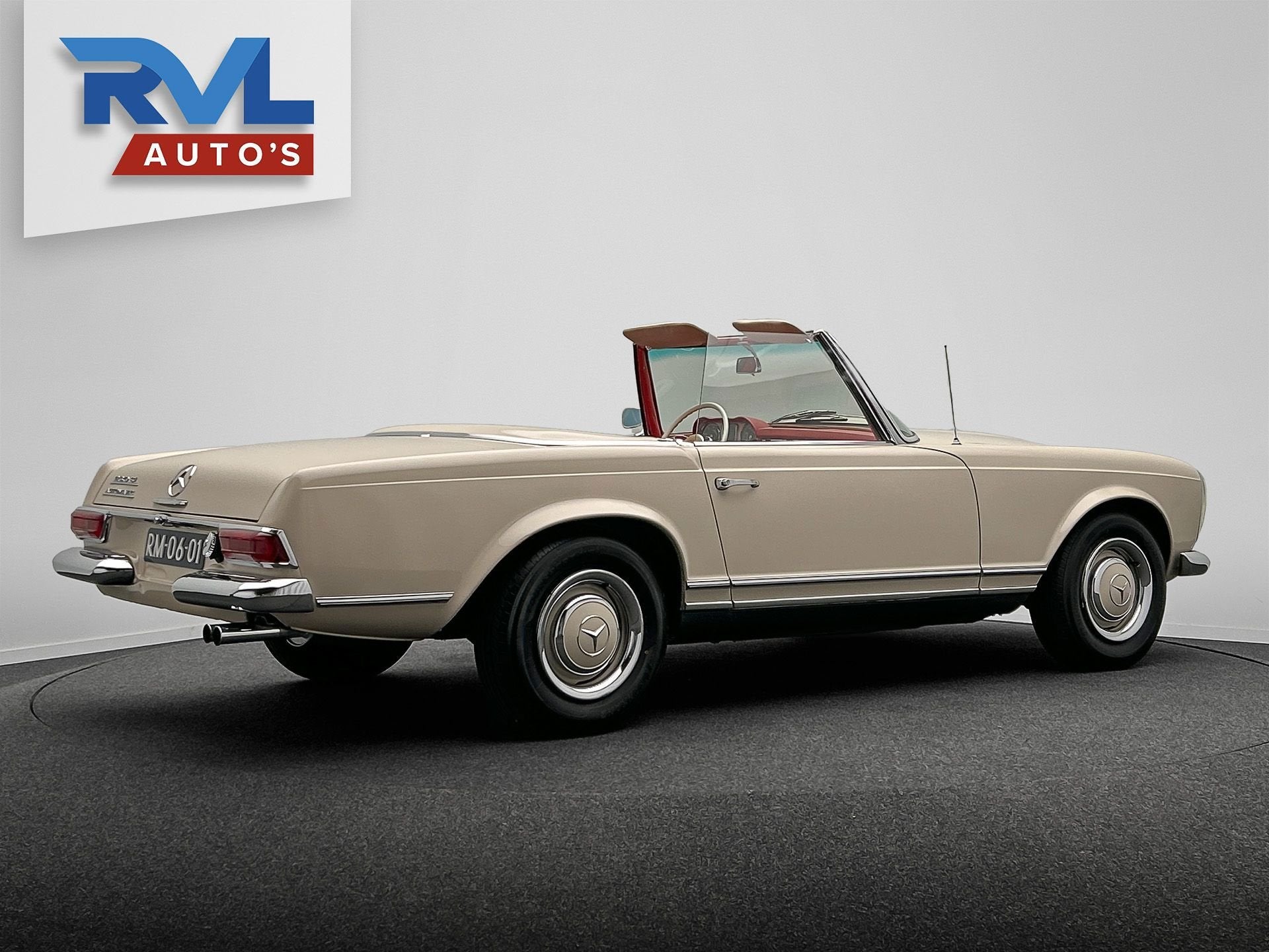 Mercedes-Benz 230 SL Automaat 1964 *Europese Uitvoering*, foto 9