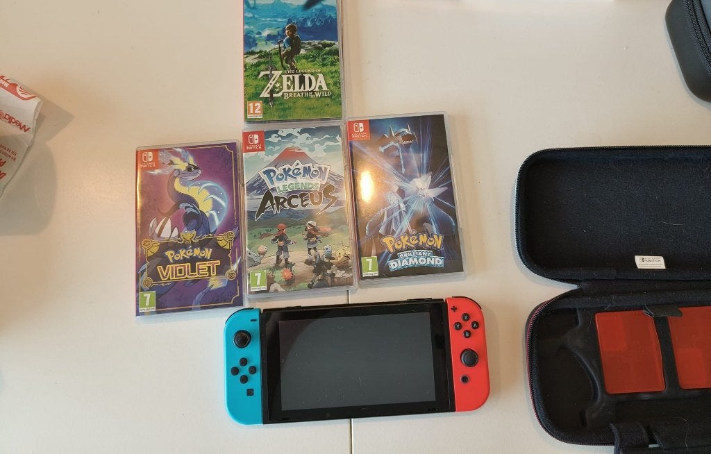Nintendo Switch V2 | Complete Pokémon & Zelda Bundel, Ophalen of Verzenden, Zo goed als nieuw, Met 2 controllers, Switch 2019 Upgrade