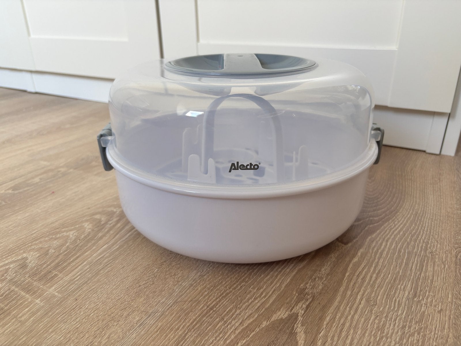 Sterilisator voor babydrinkflessen, Ophalen of Verzenden, Zo goed als nieuw