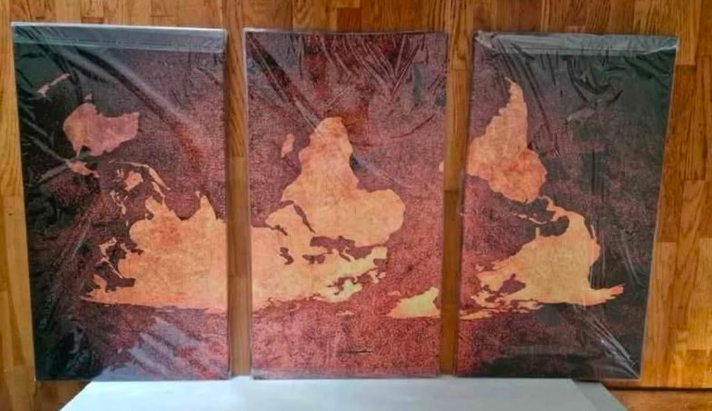 Wereldkaart drieluik op canvas - 90x148cm, Antiek en Kunst, Kunst | Schilderijen | Abstract, Ophalen
