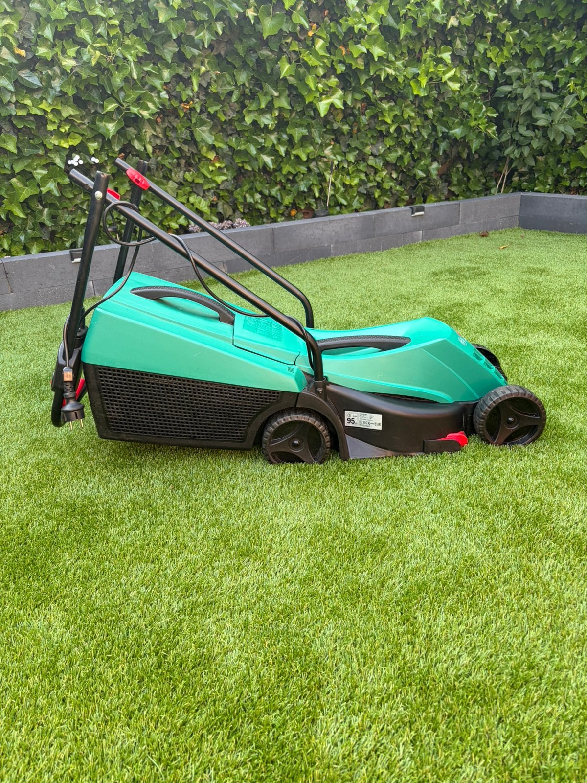 Bosch Arm 3200 grassmaaier, Ophalen, Zo goed als nieuw
