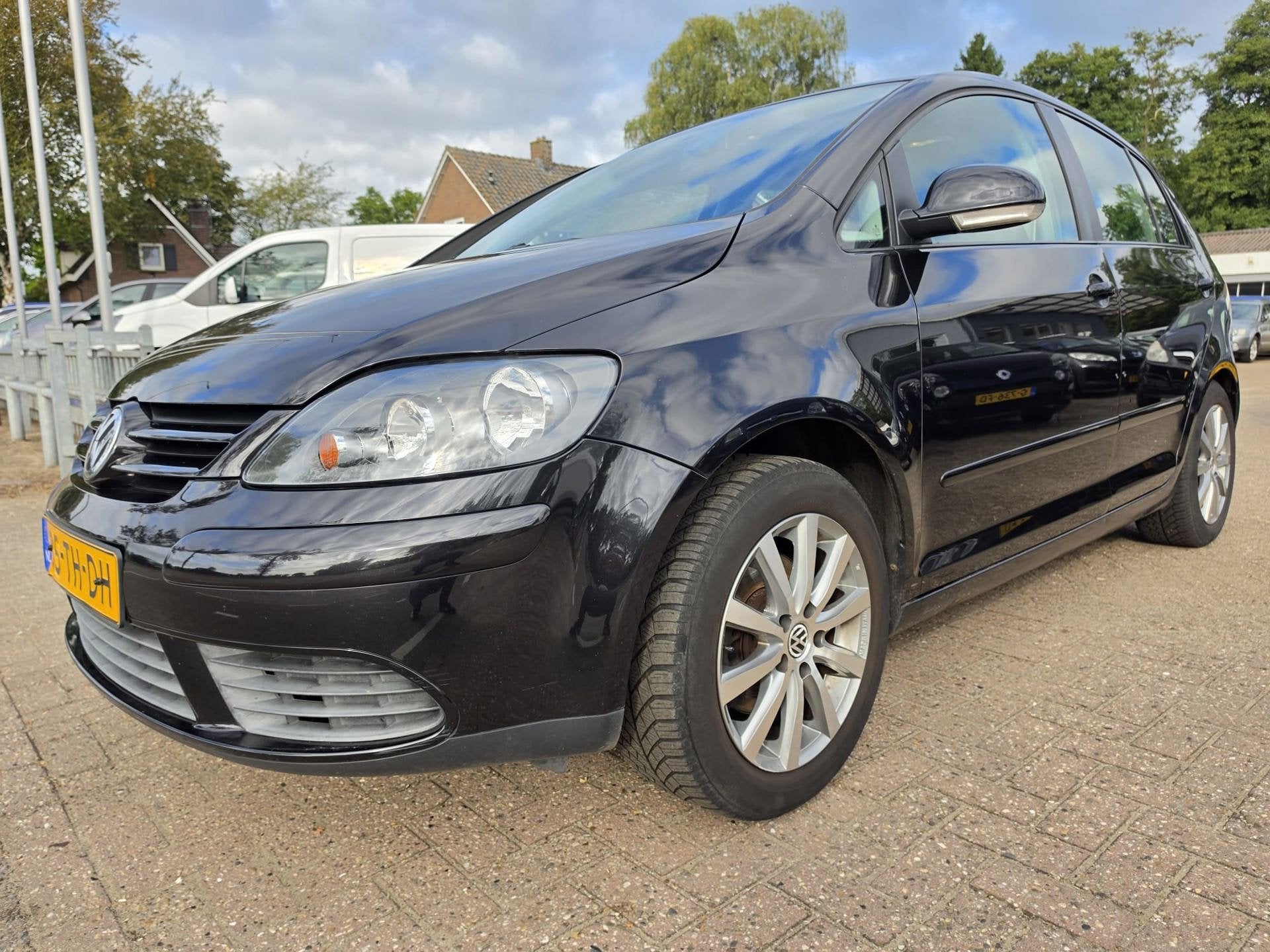Volkswagen Golf Plus 1.6 FSI Trendline Business, Auto's, Stof, Gebruikt, Zwart, 4 cilinders