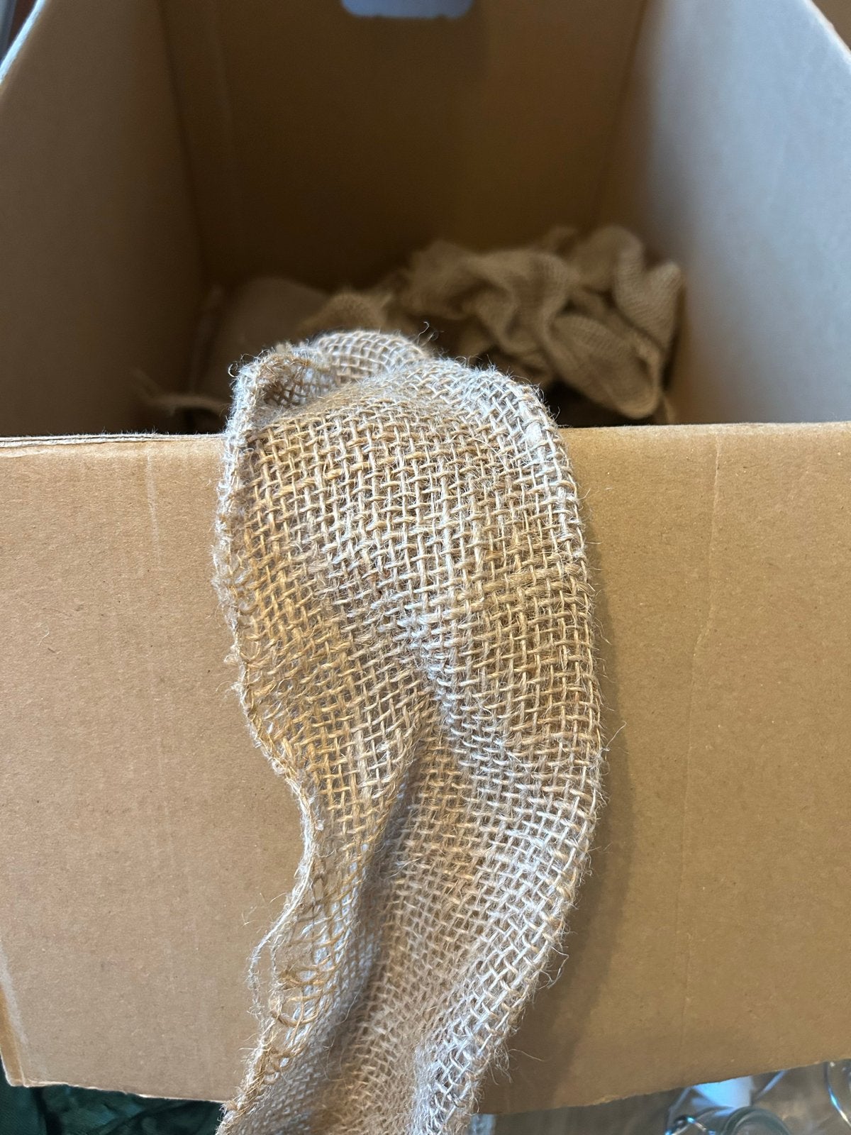 Jute stof voor decoratie, strikken en tafellopers, Overige materialen, Gebruikt, Beige, 200 cm of meer