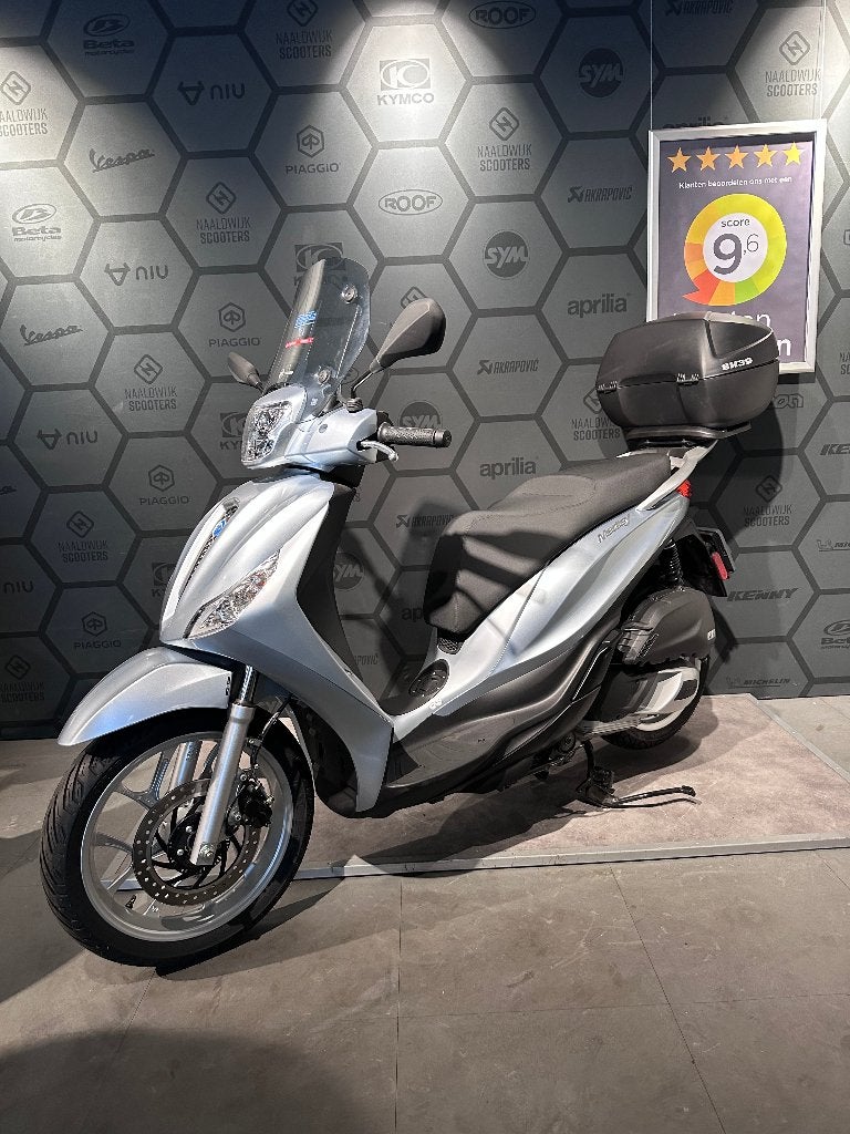 PIAGGIO MEDLEY 200 2025 1.140KM, Motoren, Scooter, Occasion, Bedrijf, ABS