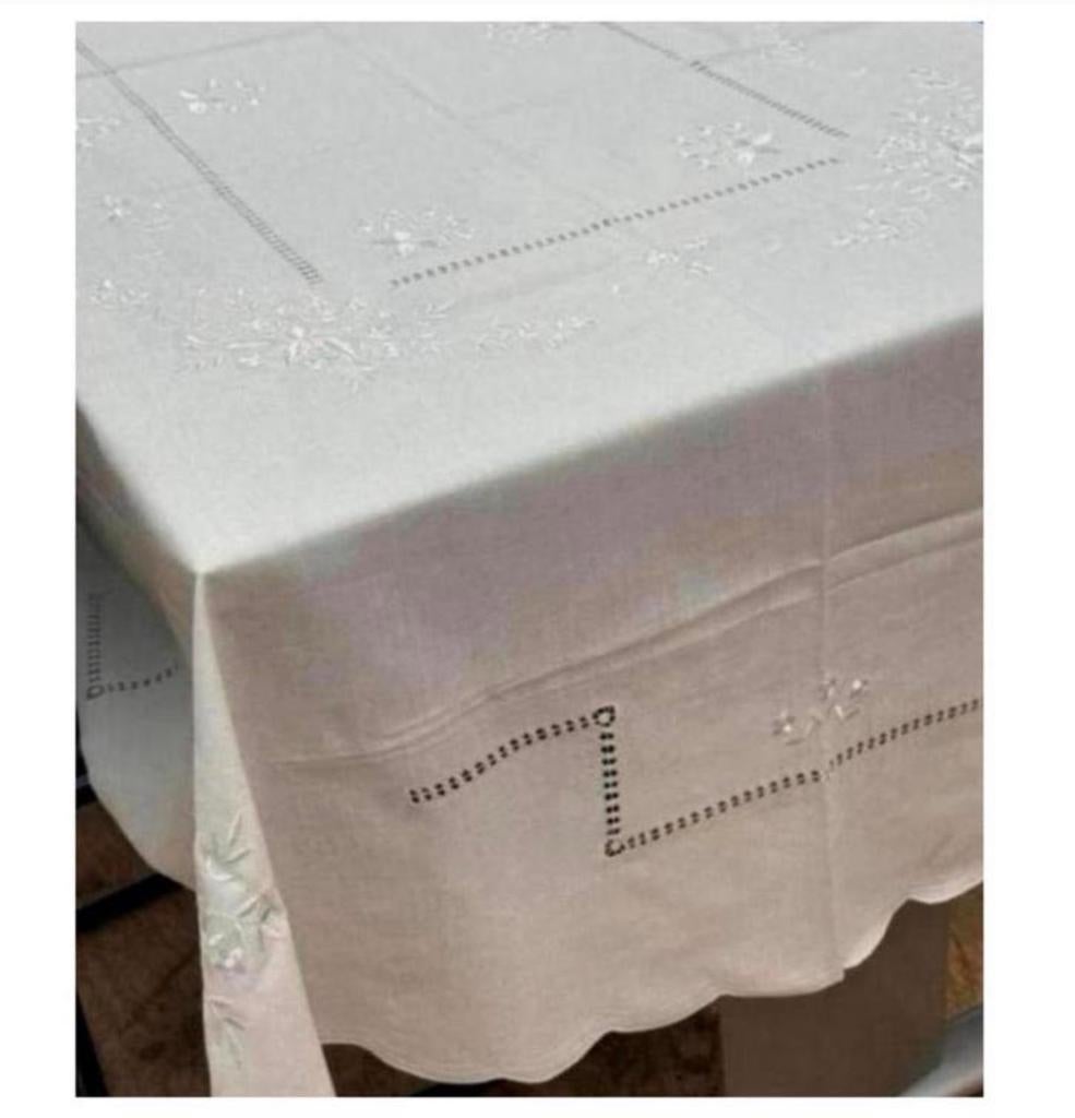 XL Tafelkleed + 8 servetten Kant Ovaal Floweral geborduurd, Binnen, Nieuw, Ophalen of Verzenden, H