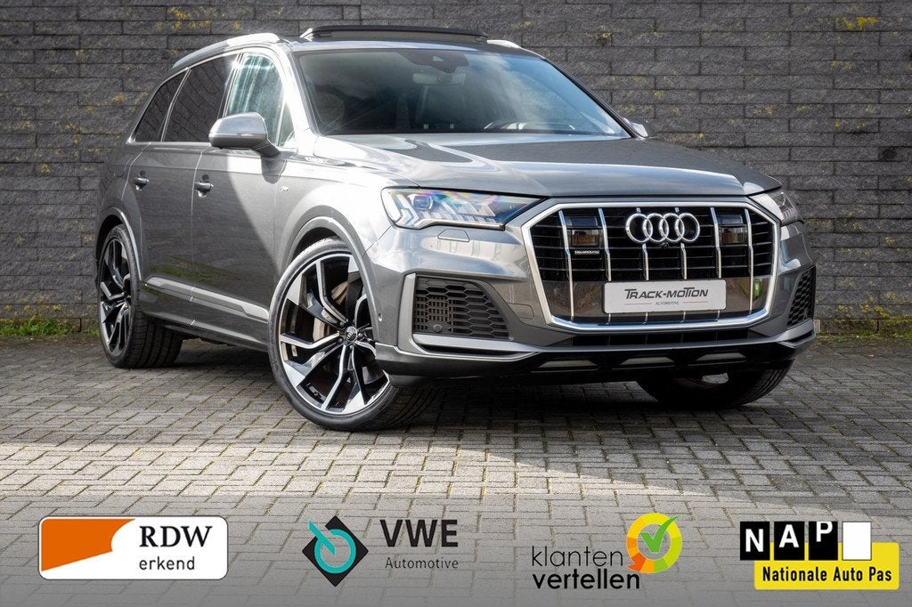 Audi Q7 55 TFSI quattro s-line Panoramadak, Auto's, Automaat, Gebruikt, Euro 6, 2995 cc