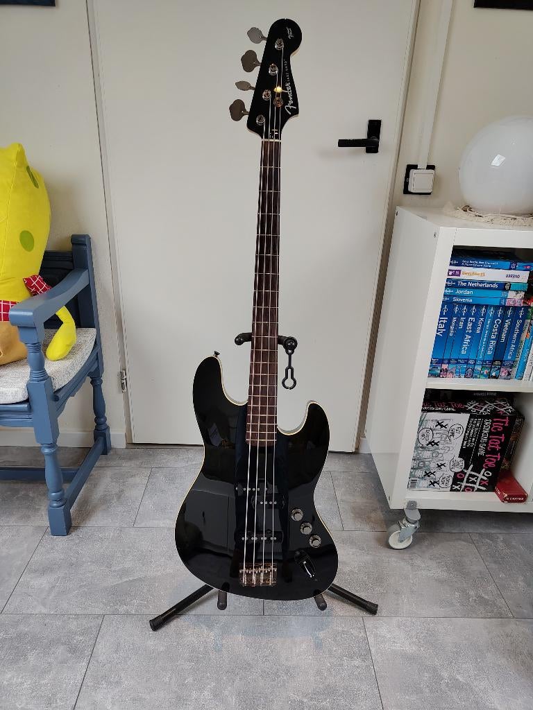 Fender Aerodyne Jazz Bass, Black, 2022, Muziek en Instrumenten, Snaarinstrumenten | Gitaren | Bas, Gebruikt, Elektrisch, Ophalen