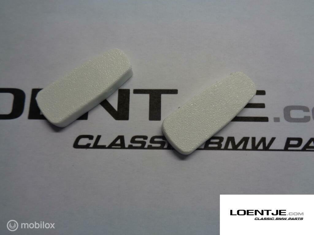 afdekkapje scharnier uitzetraam BMW 02 1502 1602 1802 2002, Nieuw, Ophalen of Verzenden, BMW, BMW