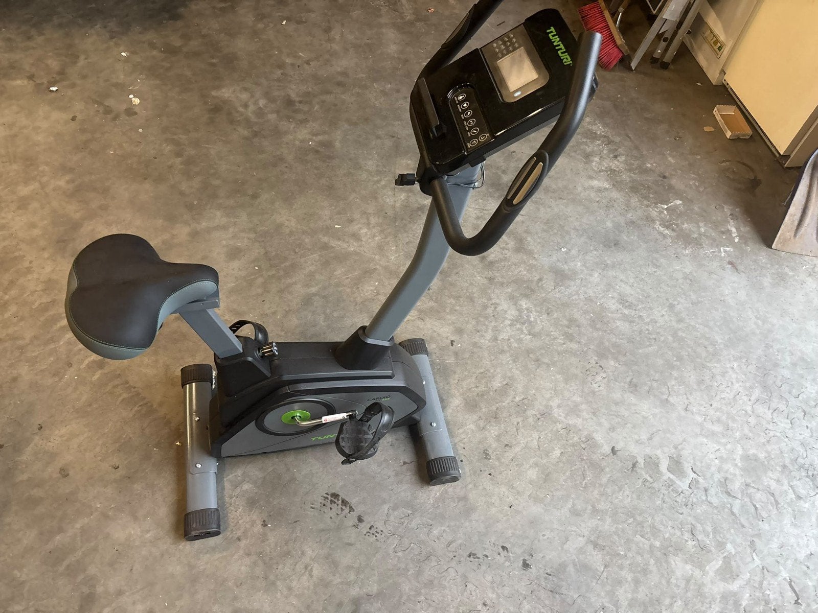 Tunturi Cardio Fit E35 Hometrainer, Ophalen, Gebruikt, Metaal, Benen