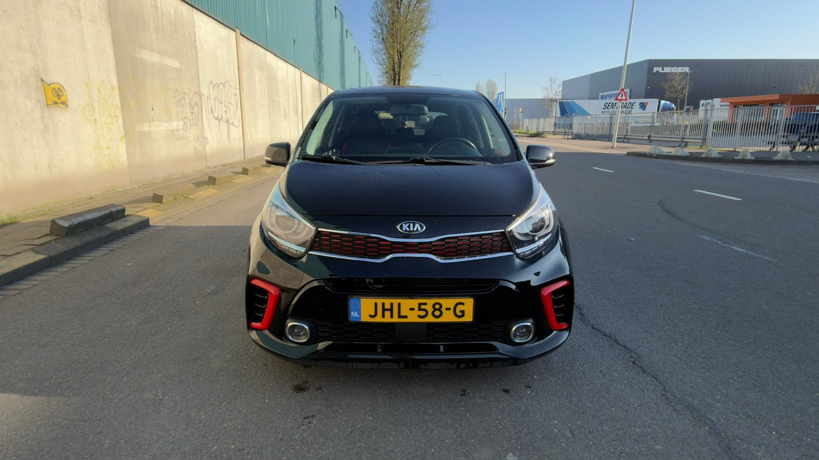 Kia Picanto 1.2 Cvvt 84pk Aut 5-zits 2018 Zwart, Auto's, 83 pk, 4 cilinders, Zwart, 19 km/l