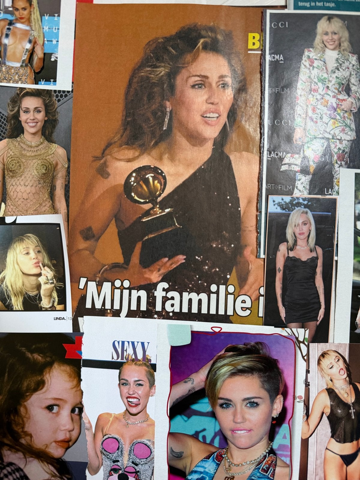 35 Knipsels van Miley Cyrus, Ophalen of Verzenden, 1980 tot heden, Nederland, Knipsel(s)
