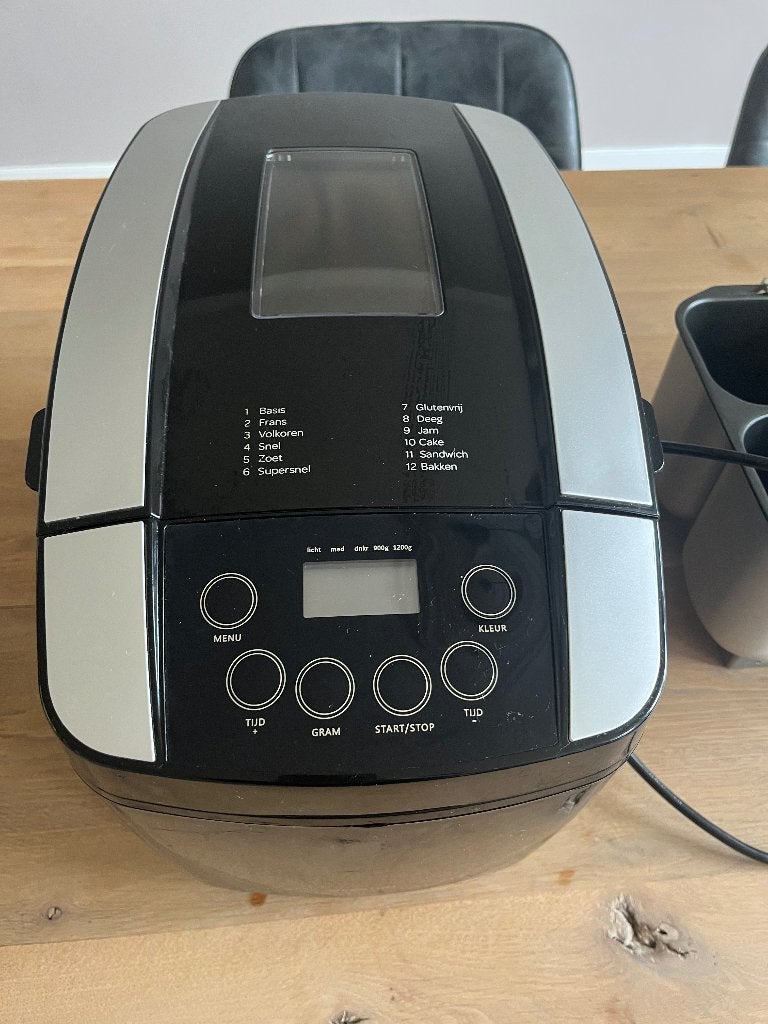 Broodbakmachine, Gebruikt, 800 tot 1200 gram deeg, Kijkvenster, Ophalen