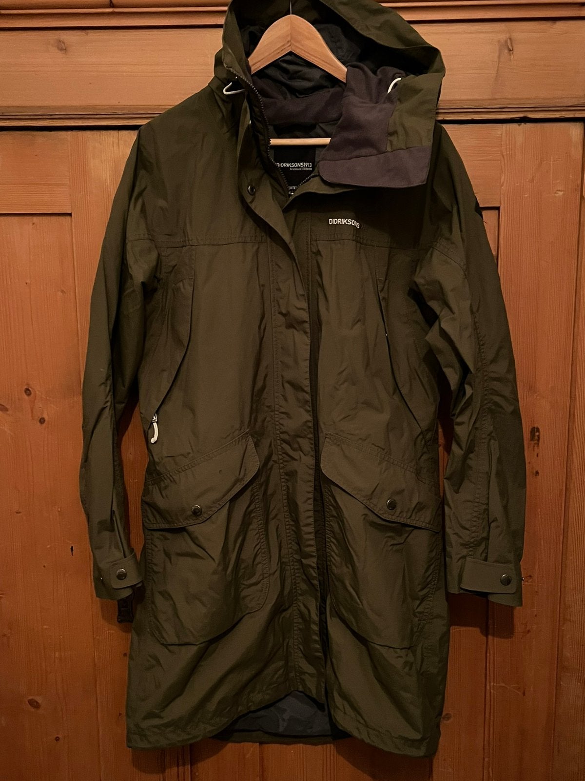 Didrikson stormsystem outdoor damesparker maat 42, Ophalen of Verzenden, Zo goed als nieuw, Regenjas, Dames