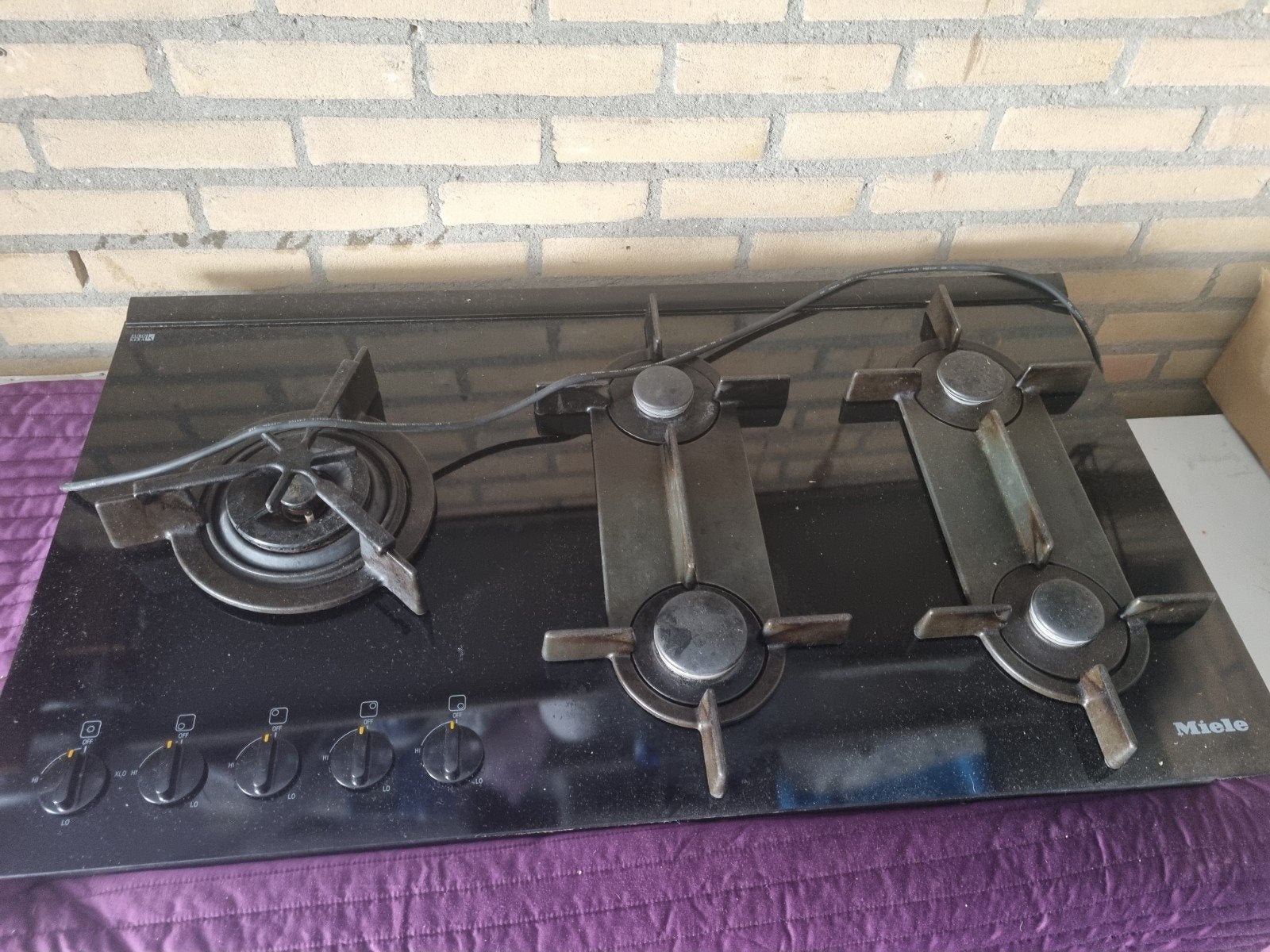 Miele gasfornuis met 4 kookzones, Ophalen, Gebruikt, 4 kookzones, Inbouw