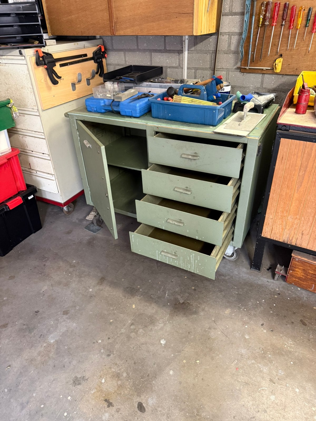 Werkbank op wielen, Ophalen, Gebruikt, 70 tot 120 cm