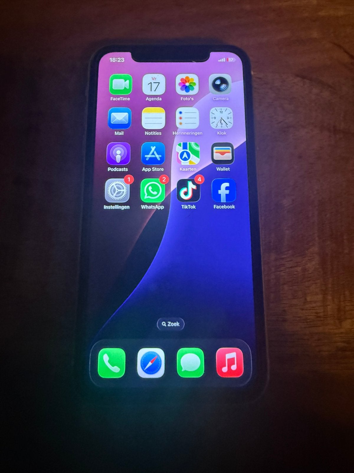 Iphone 11, Ophalen, Wit, IPhone 11, Zo goed als nieuw