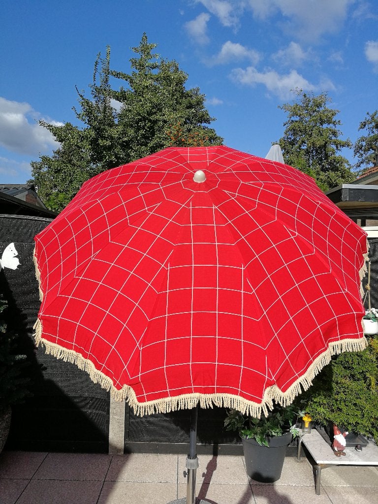 Vintage parasol met franjes. Jaren 70/80., Tuin en Terras, Parasols, Ophalen, Verstelbaar, Zo goed als nieuw, 1 tot 2 meter