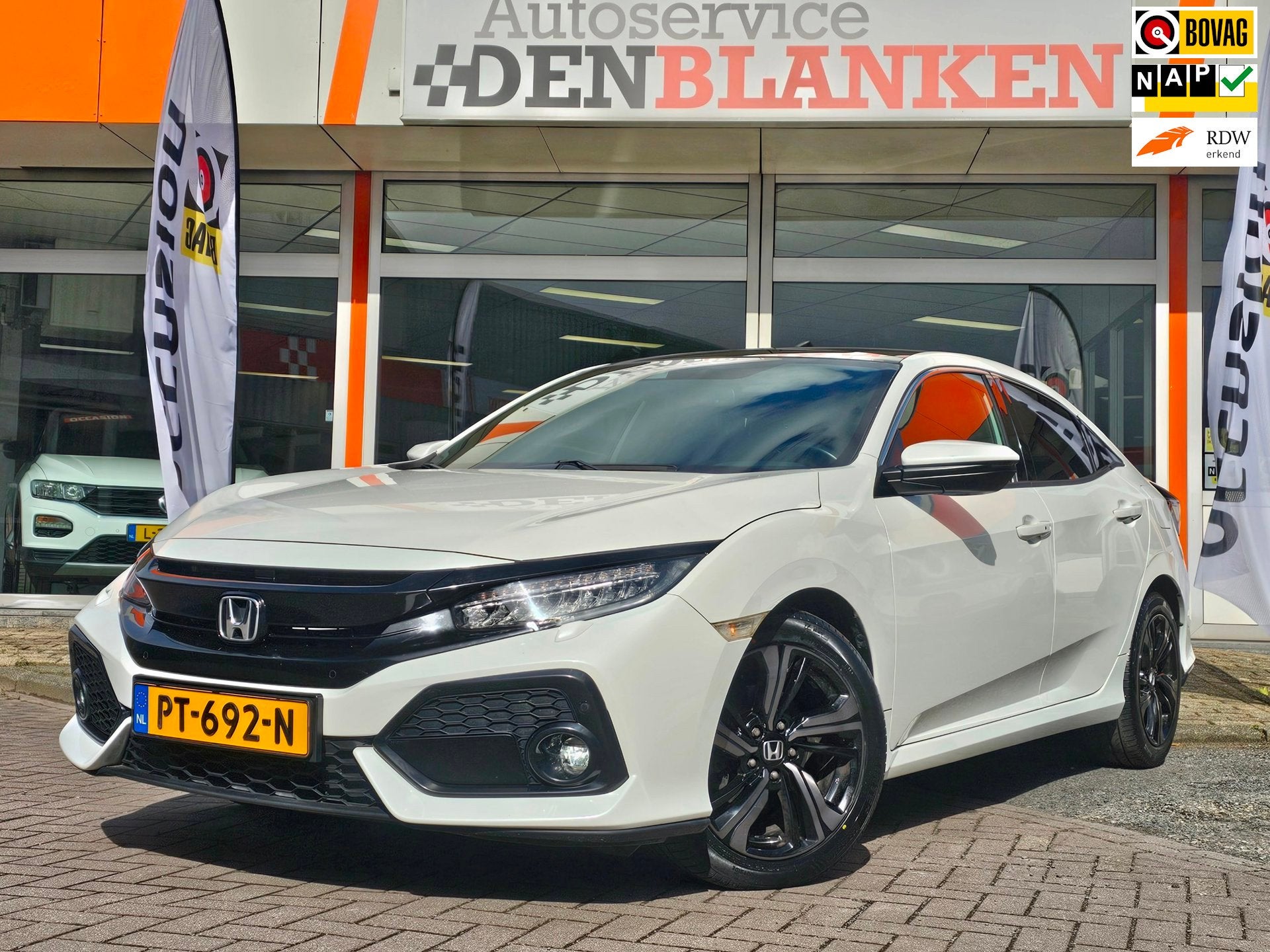 Honda Civic 1.0 i-VTEC Executive BJ.2017 / Panodak / Leder /, Dealer onderhouden, Gebruikt, Bedrijf, 3 cilinders