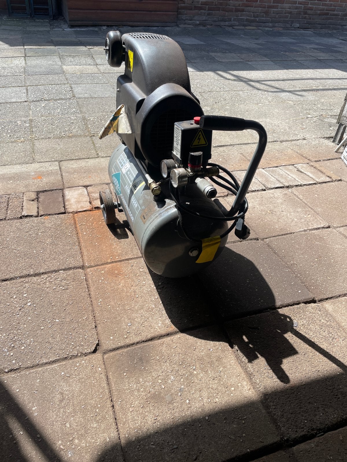 AIRPRESS HL 310/25 Compressor - Gebruikt, Gebruikt, 6 tot 10 bar, Ophalen of Verzenden, 25 tot 100 liter