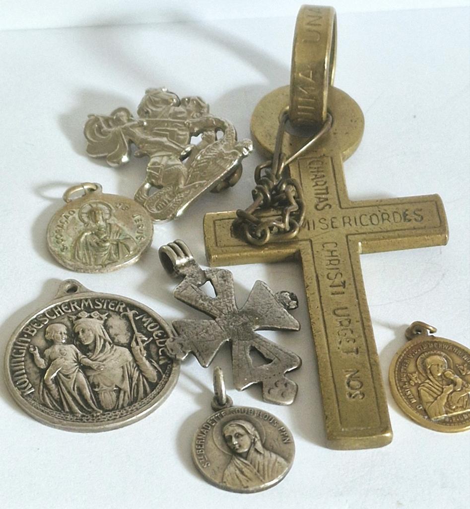 Lot religie, Antiek en Kunst, Antiek | Religie, Ophalen of Verzenden