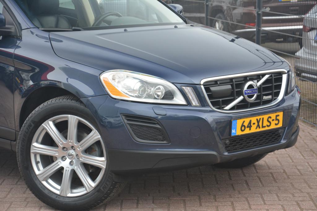 Volvo XC60 3.0 T6 AWD Summum | Navigatie | Panoramadak | Mem, Automaat, Euro 5, Gebruikt, 2953 cc