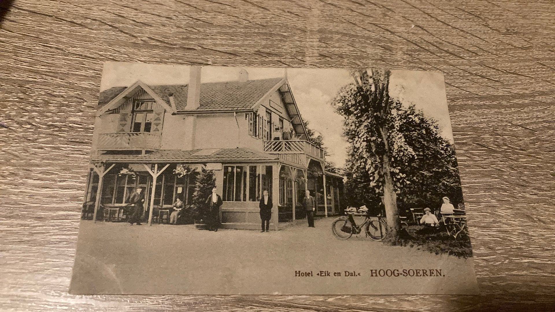 Oude ansichtkaart Hoog-Soeren 1912 Hotel Eik en Dal, Ophalen of Verzenden, Voor 1920, Gelopen, Gelderland