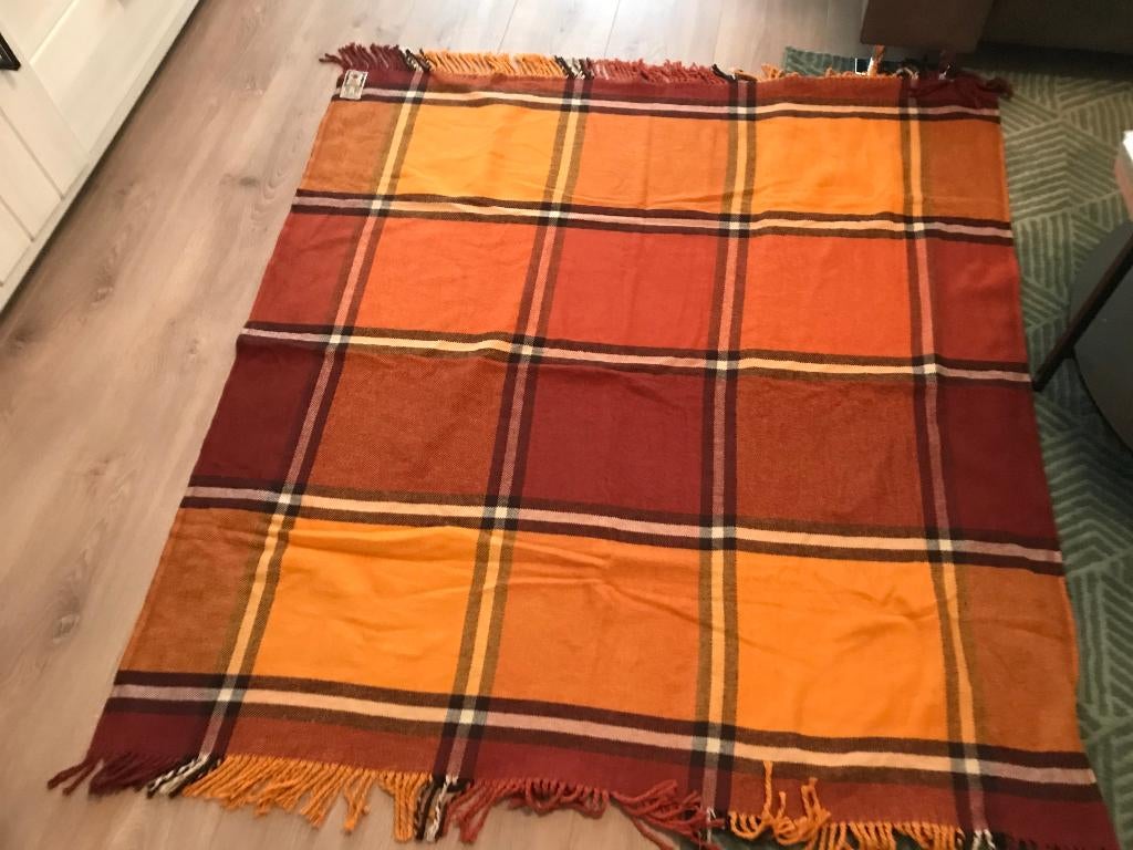Klassieke MORA deken plaid sprei in schotse ruit patroon, Ophalen of Verzenden, Nieuw