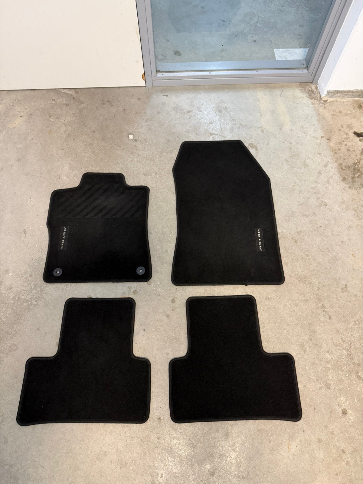Te koop Opel Astra automatten, Ophalen of Verzenden, Zo goed als nieuw