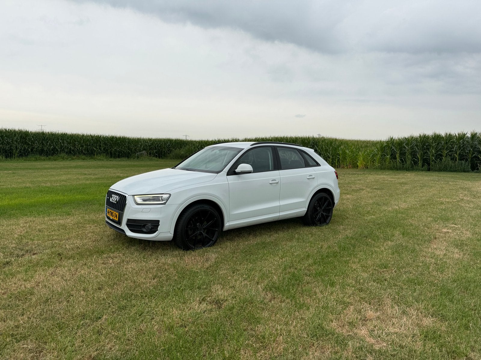 Audi Q3 2.0TFSI Quattro 125KW 2014 Wit, Auto's, Audi, Bedrijf, Q3, Benzine, E, SUV of Terreinwagen, Handgeschakeld, Origineel Nederlands