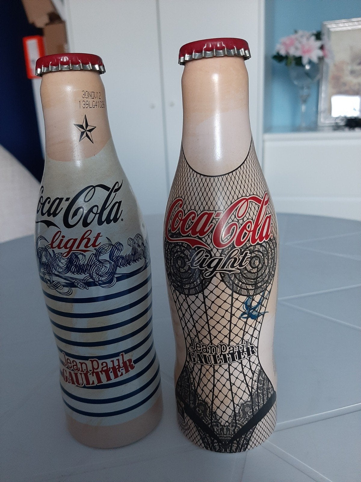 Coca-Cola Light Jean Paul Gaultier Design Flessen (2 stuks), Ophalen of Verzenden, Gebruikt